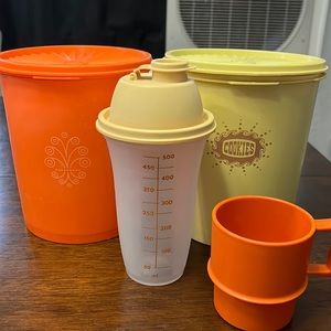 Vintage Tupperware lot